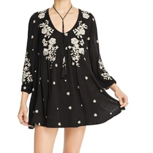Free People Sweet Tennessee Embroidered Dress Tunic Top Black Size Small - Picture 1 of 10